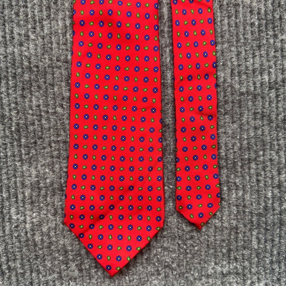 American Living Mens Red Silk Floral Paisley Geometric Necktie Handmade Classic